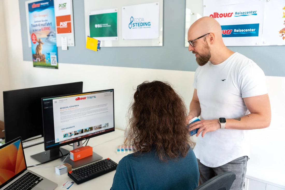 Kreativteam bei der Arbeit im Büro Lüneburg